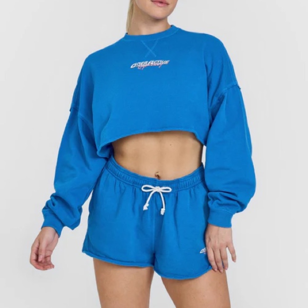 ONER ACTIVE Raw Lounge Oversized Shorts with
Graphic | Retro Blue